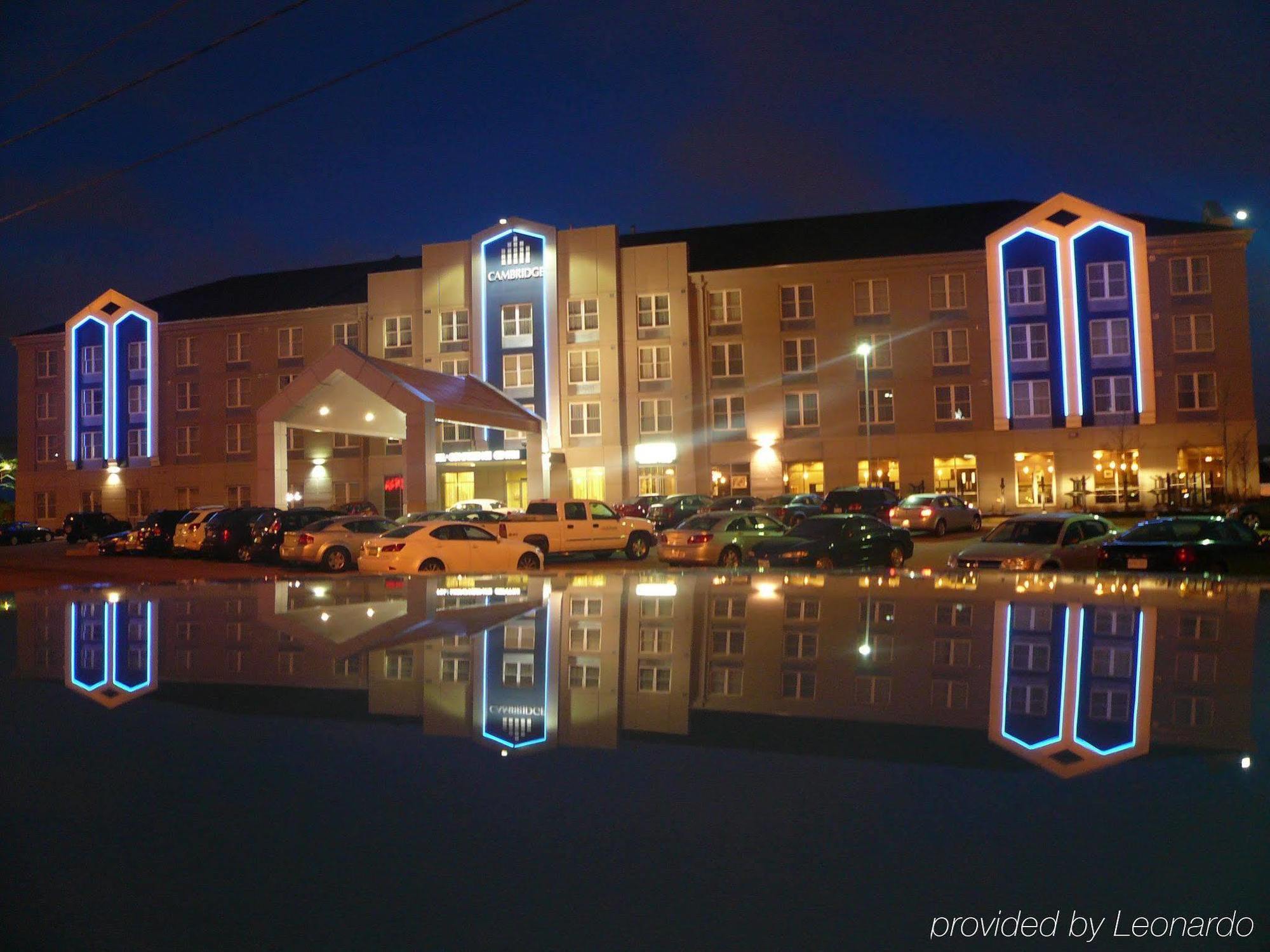 Cambridge Hotel And Conference Centre Εξωτερικό φωτογραφία